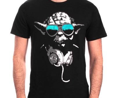 T-Shirt Star Wars: Yoda Cool - Preto Tamanho L - Cotton Division Sale